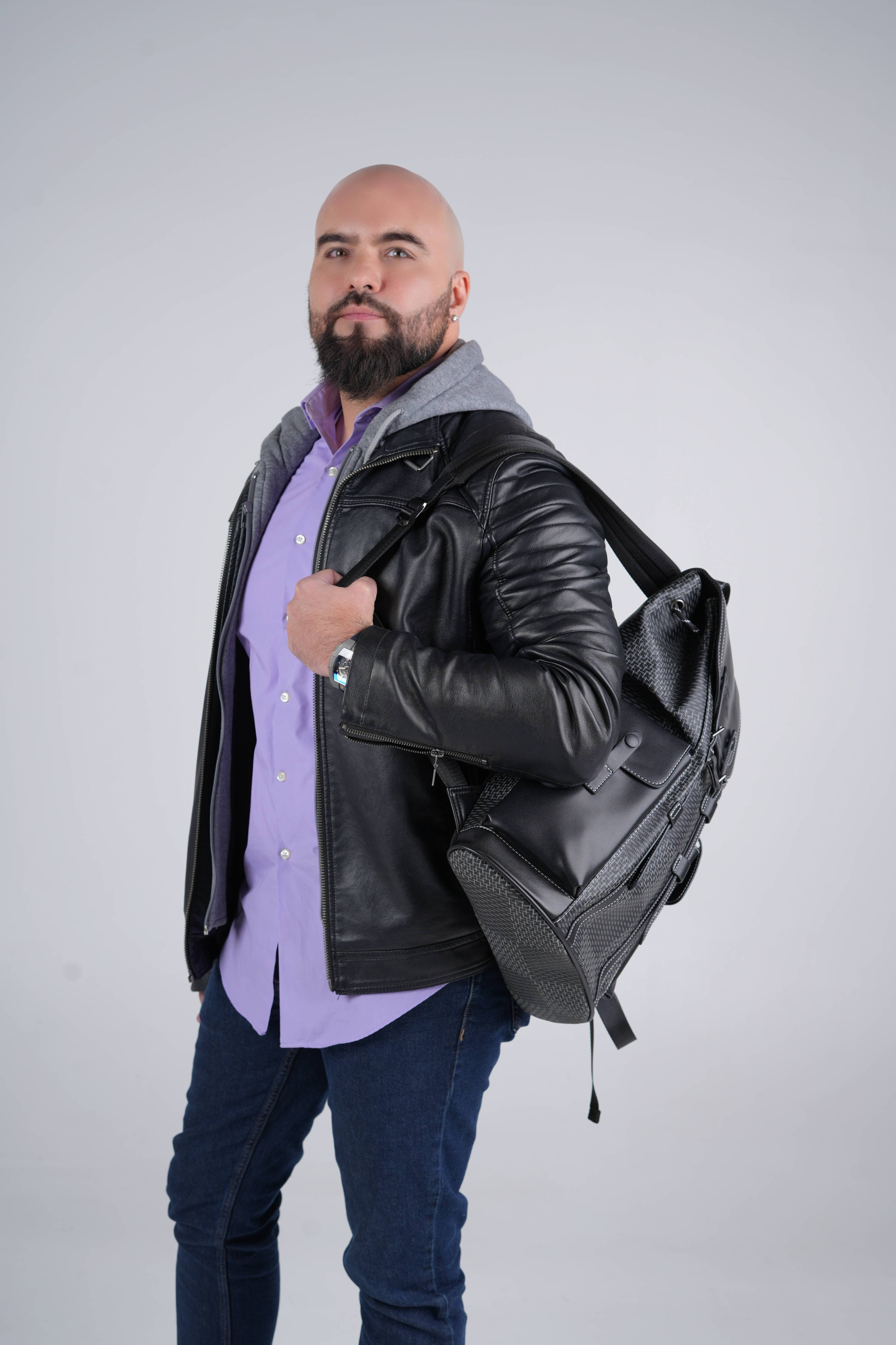 Faría Black Computer Bag