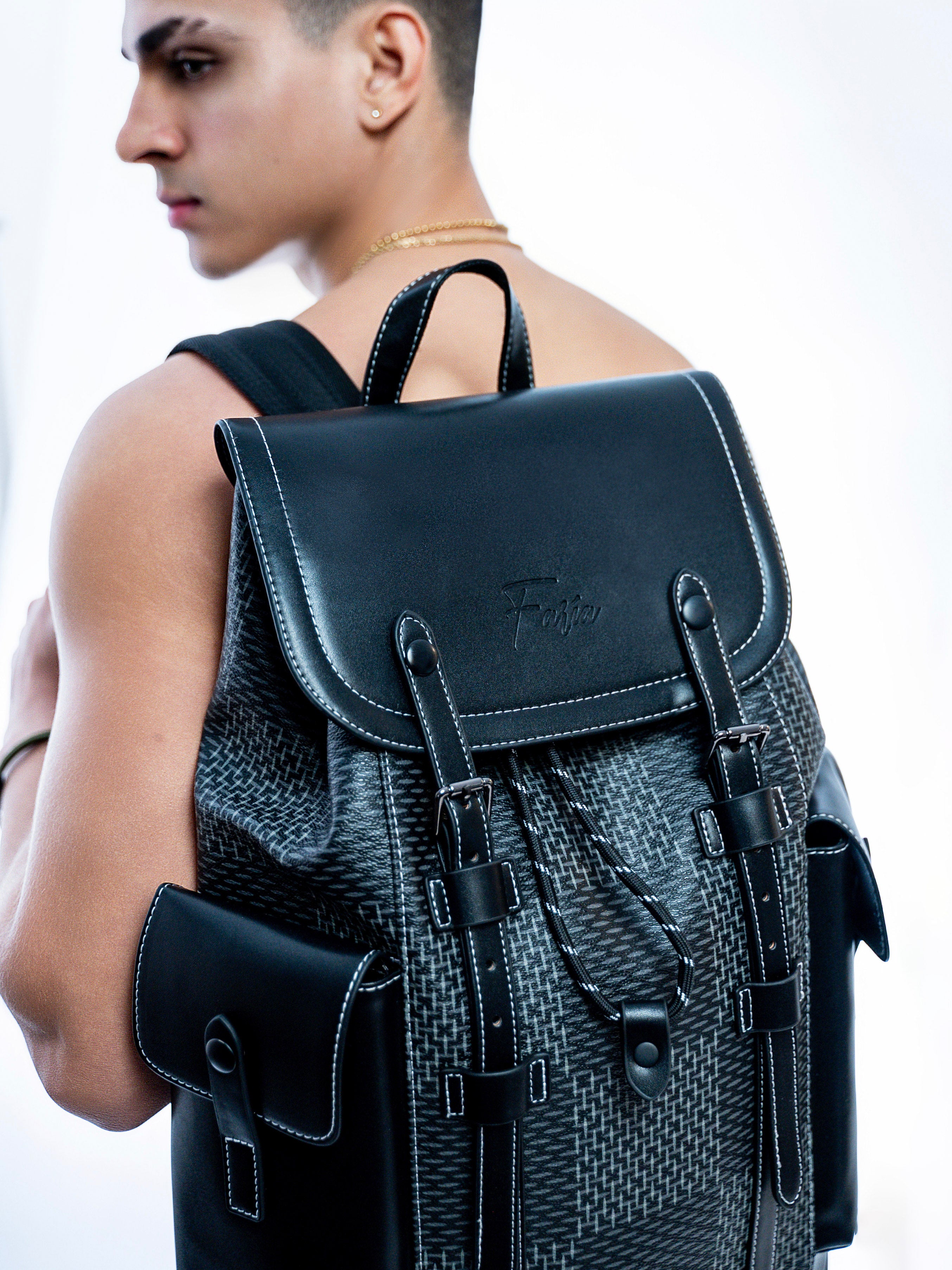 Faría Black Computer Bag