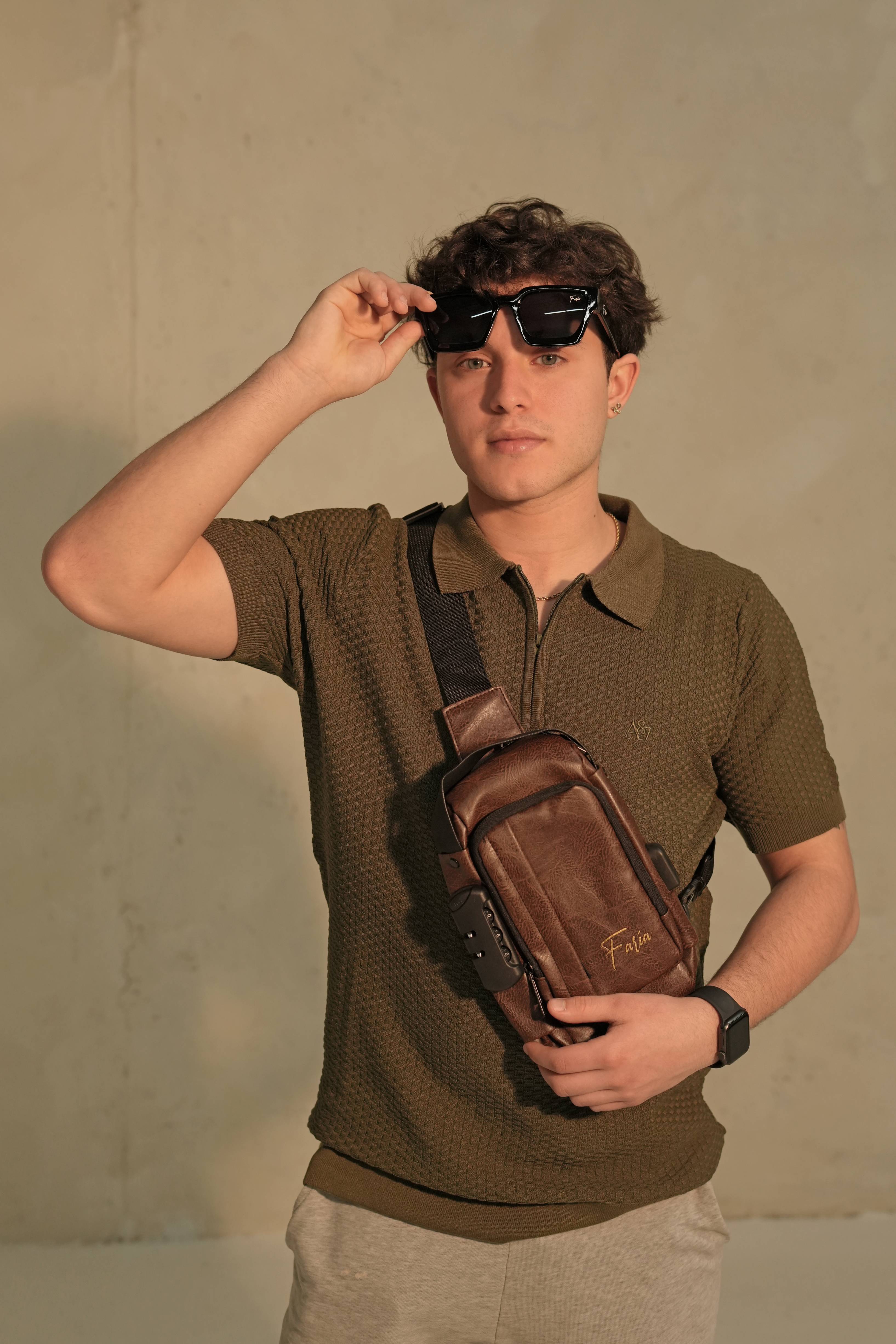 Faría Crossbody Brown Bag